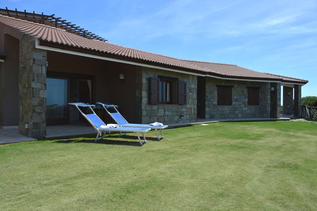 Vila Casa Bithia Chia Exteriér fotografie